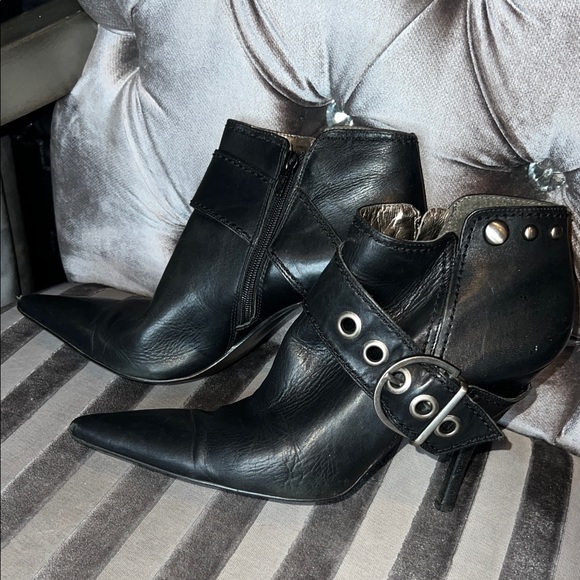 Carlos by Carlos Santana Shoes - YOU ARE LOOKING AT A TOTAL UNICORN 🦄 Carlos by Carlos Santana "Midnight Edge" 🖤